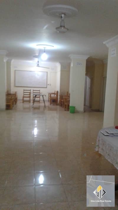 Apartment for rent, office space or ground-level warehouse with a private entrance in Sheikh Zayed, Al Hay 11