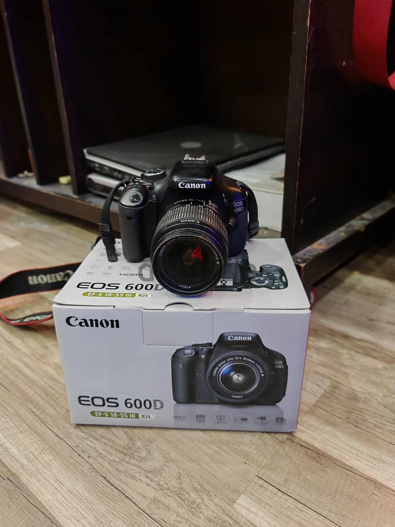 Canon 600D 4