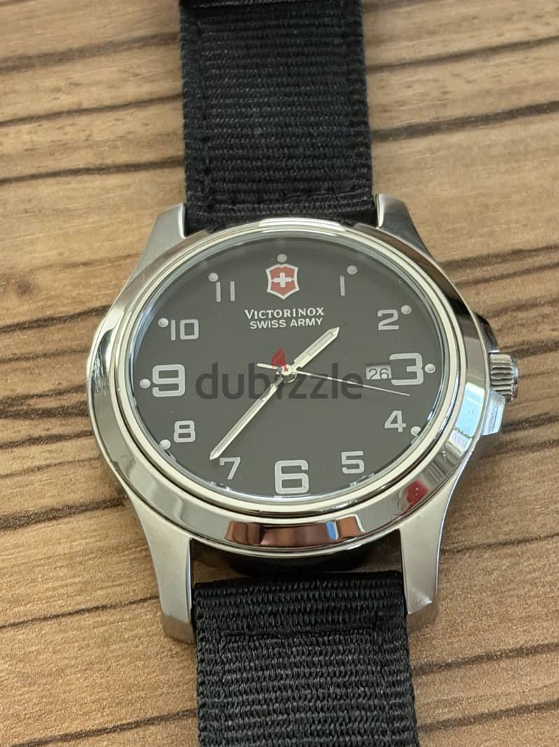 Victorinox watch 3