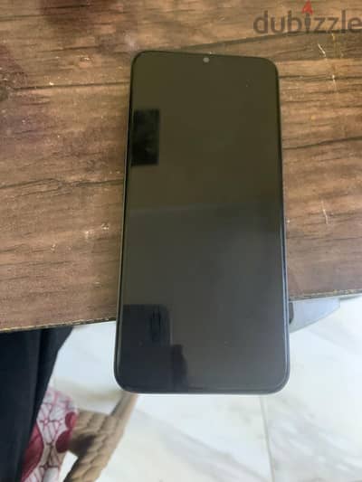 Realme C35
