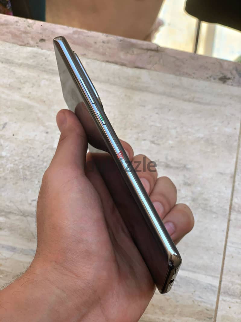 OPPO Reno 10 5