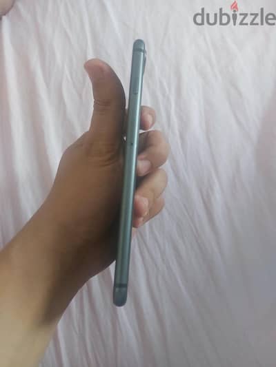 آبل - آيفون 8 بلس
