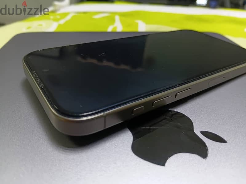 Apple - iPhone 15 Pro 4