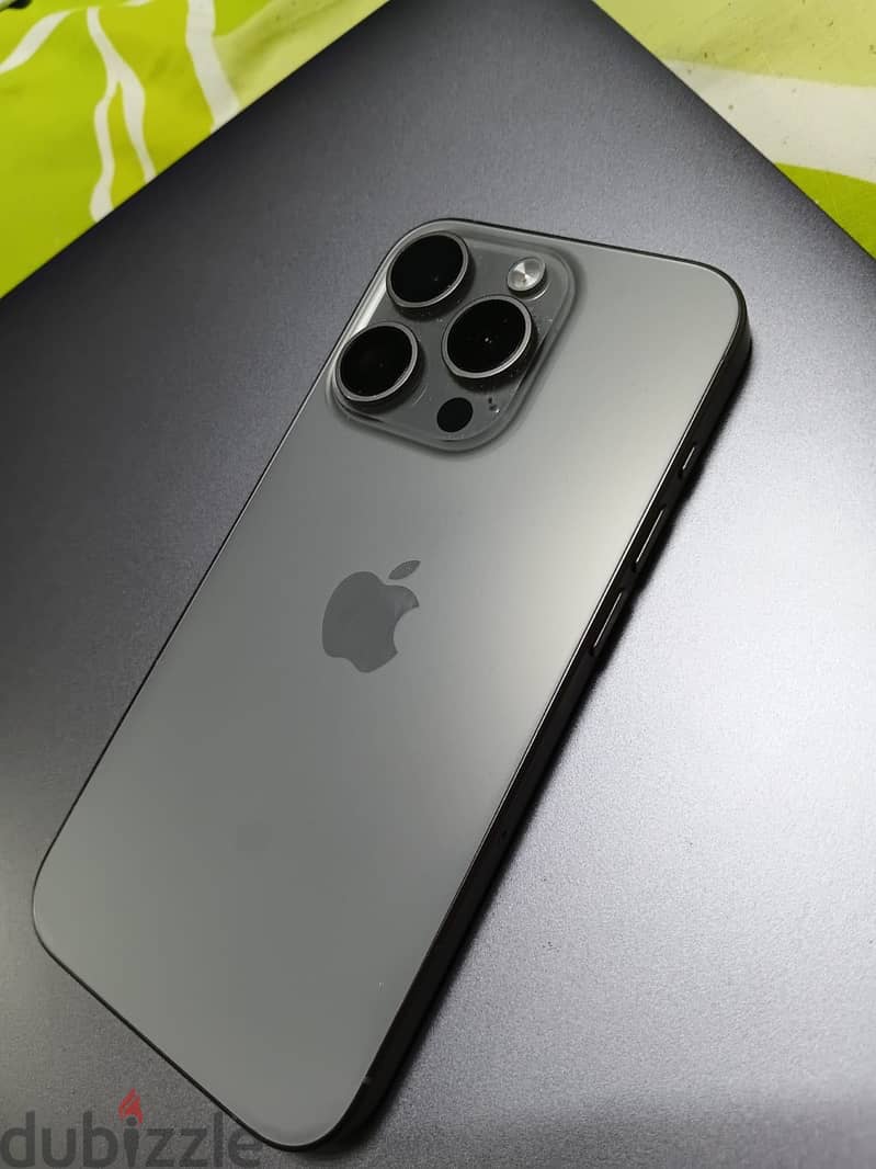 Apple - iPhone 15 Pro 5