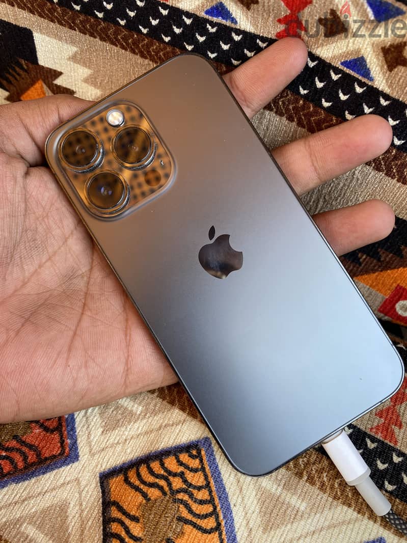 آبل - آيفون 13 برو 6