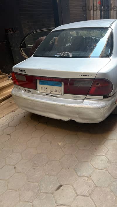 مازدا فاميليا 1998