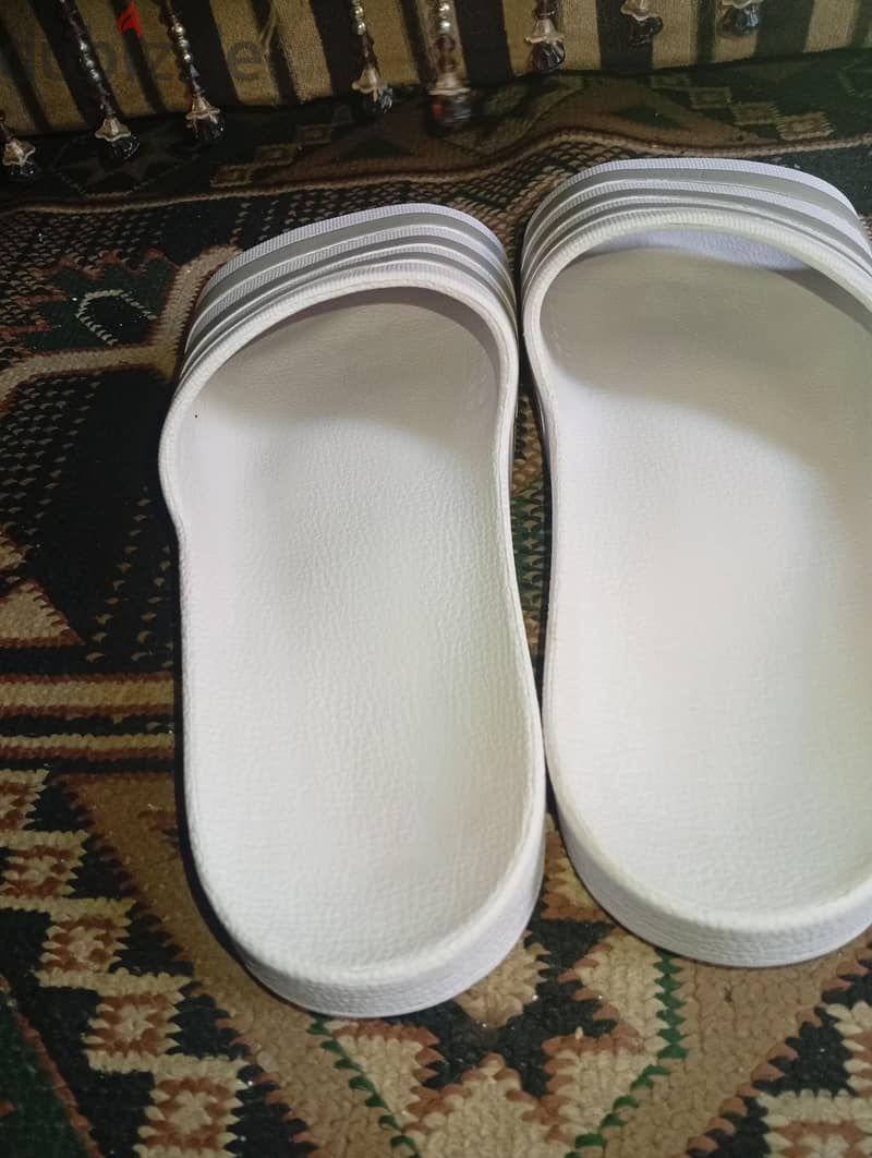 sliper adiada Siz 42 2