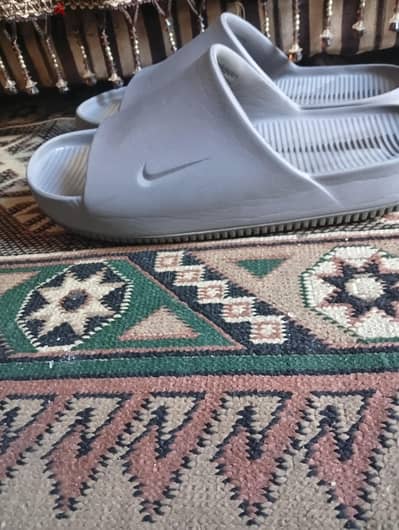 sliper Nike. Siz. 46/47