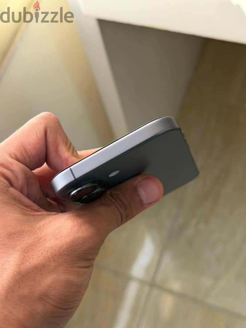 Apple - iPhone 17 3
