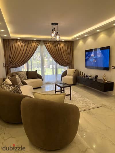 Ground floor chalet with garden for rent in Marina 6