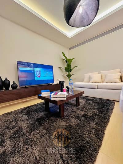 Apartment ultra modern finishing in Cairo festival city New cairo festival Living fully furnished Brand New, nearest to the mall & pool & gym & Aura .