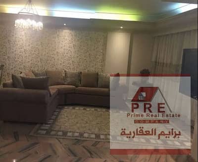 شقه للبيع ف سموحه شارع كمال الدين صلاح بالقرب من مستشفى الميدنه للمرأه