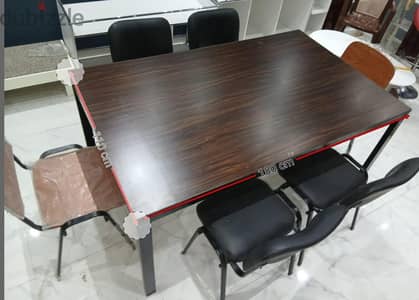 Table with 6 chairs