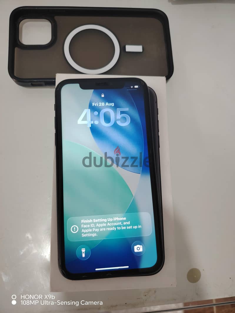 Apple - iPhone 11 4