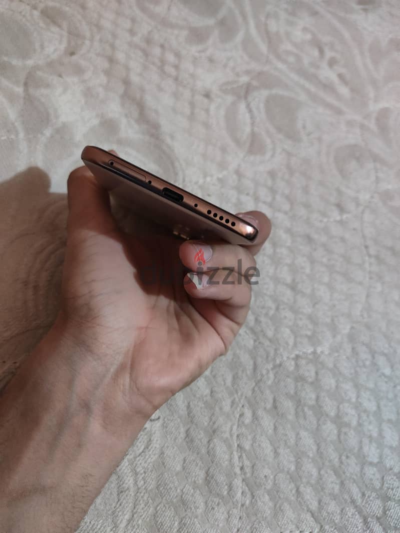 فيفو V60 2