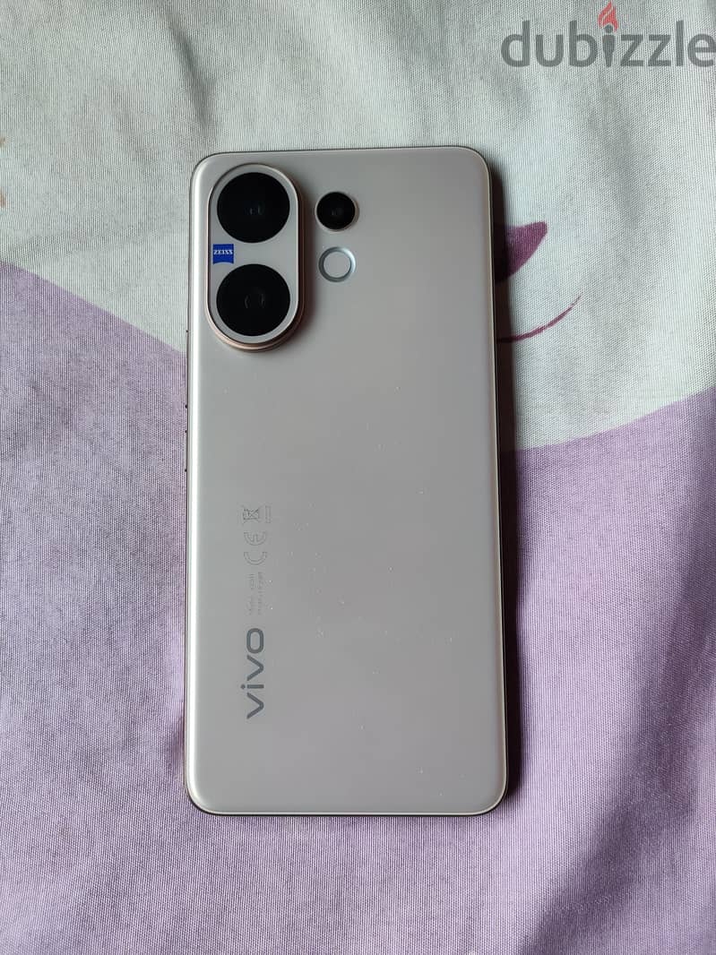 فيفو V60 9
