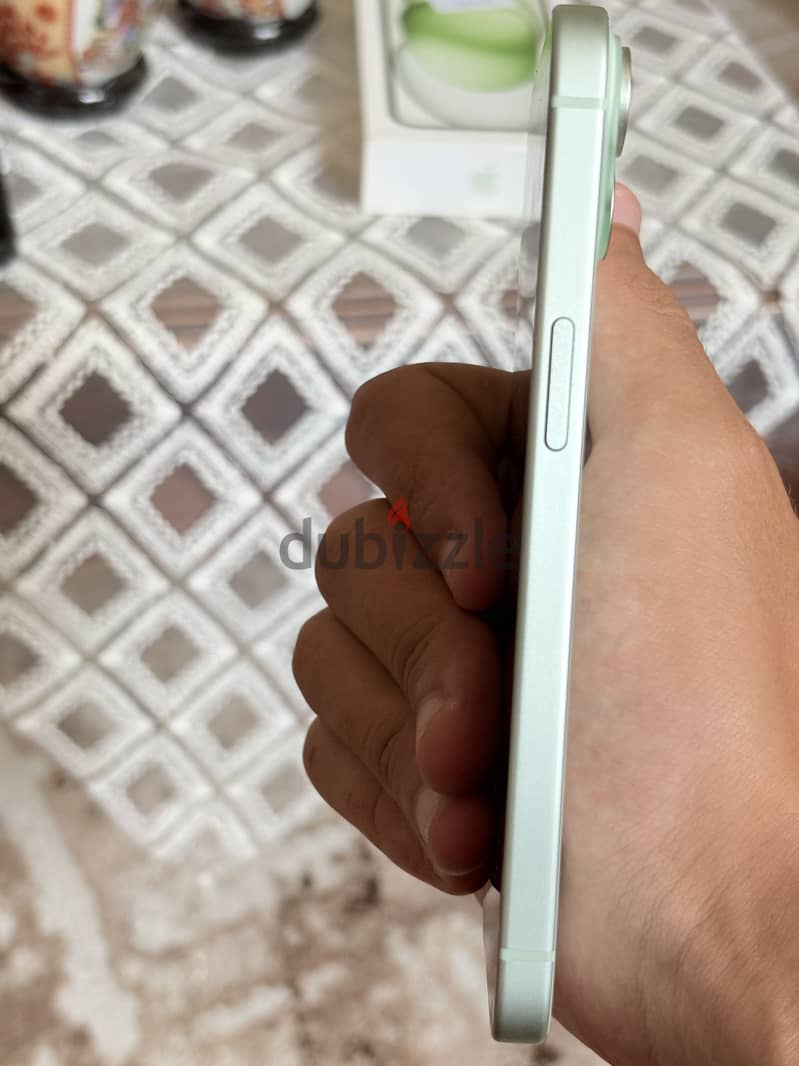 Apple - iPhone 15 5