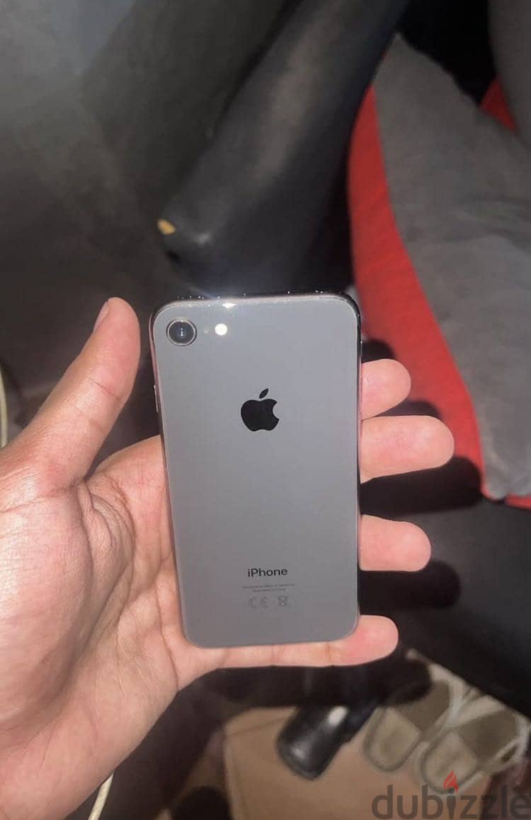 آبل - آيفون 8 1