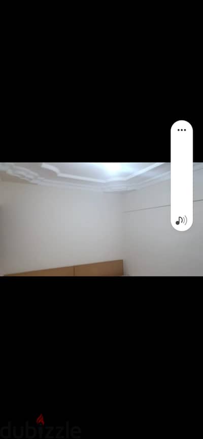ستديو غرفه و صاله و مطبخ امريكن و حمام و بلكونه برج حديث تشطيب حديث