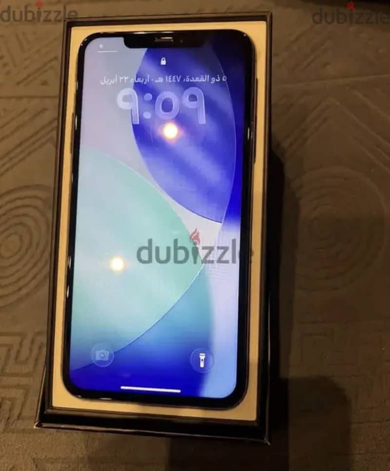Apple - iPhone 11 Pro Max 3
