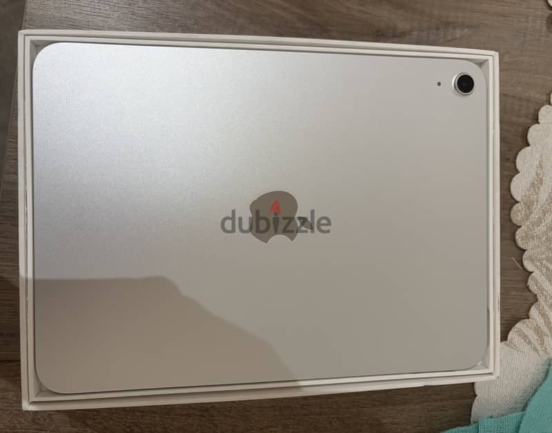 Ipad 11 gen-a16 silver(open box) 2
