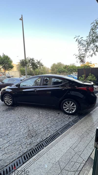 Hyundai Elantra 2016
