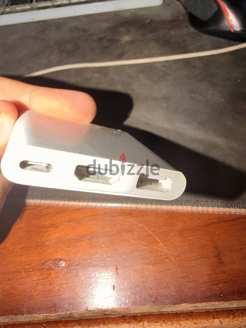 Apple USB-C Digital AV Multiport Adapter 2