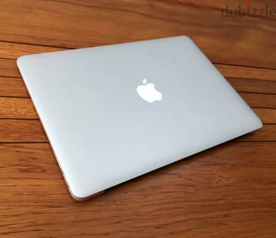 كالجديد لابتوب ابل Apple Macbook Air مشتره من فرنسا