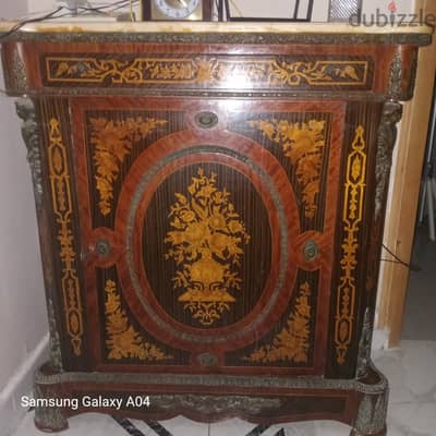 بايو علي الطراز الفرنسي