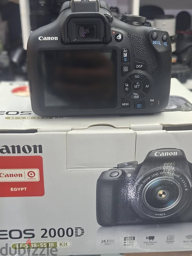 Camera Canon 2000D 1