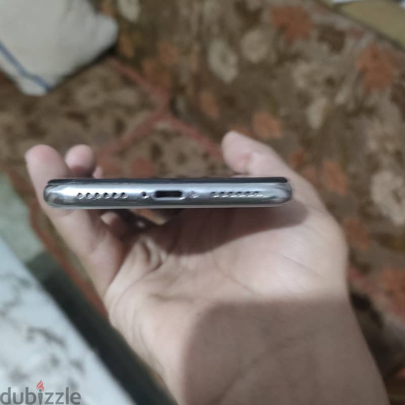 Apple - iPhone X 1