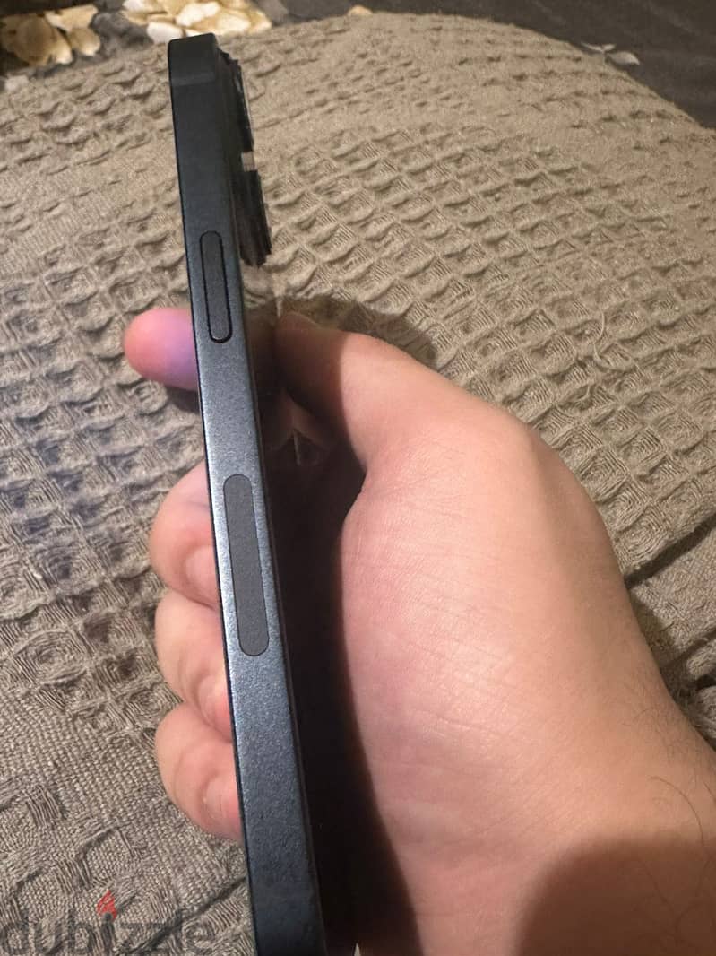 Apple - iPhone 14 4