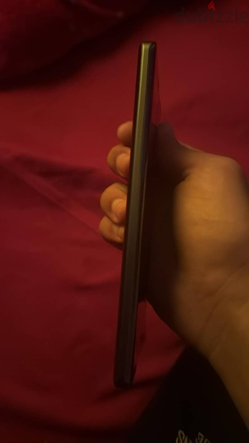 Realme GT 6 4
