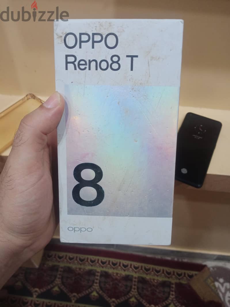 OppoReno8T 12