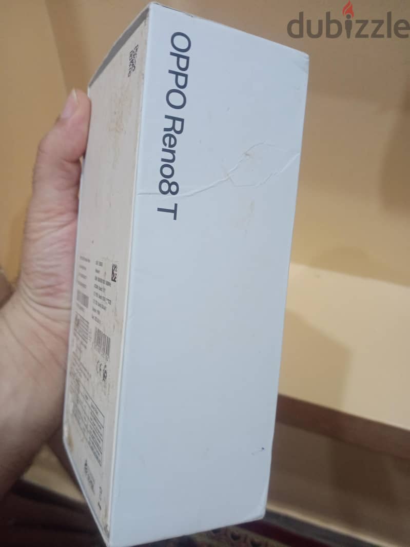 OppoReno8T 18