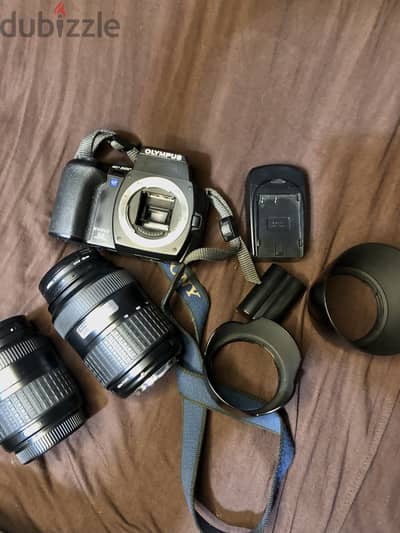 *للبيع  كاميرا Olympus Evolt E-500 كيت كامل - موديل 2005*