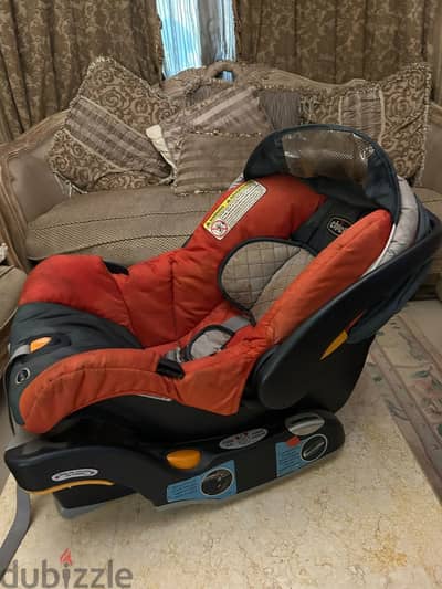 Chicco car seat like new