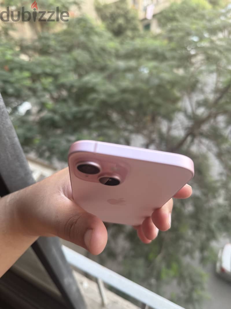 Apple - iPhone 15 4