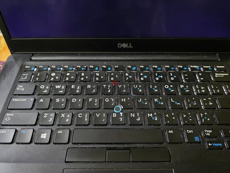 Latitude 7490 1