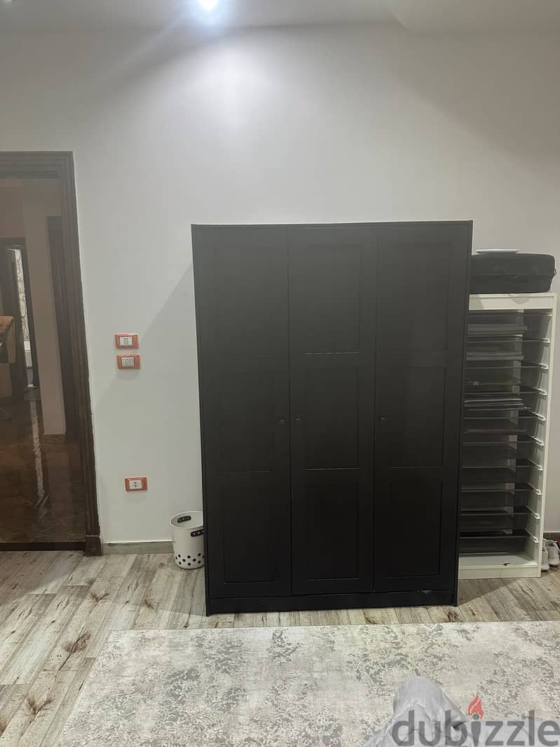 2 Beds, 2 Desks, 2 Closets, & 2 Rugs (IKEA) 3