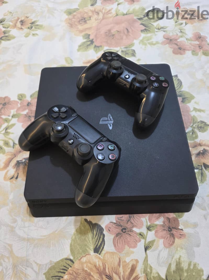 ps4 slim 1