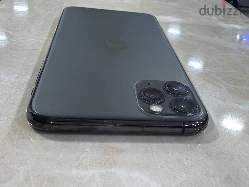 Apple - iPhone 11 Pro Max 1