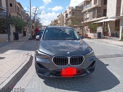 بي ام دبليو إكس 1 2020