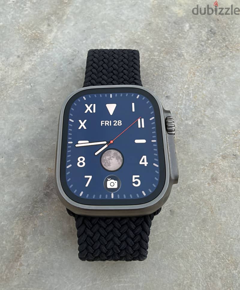 Apple Watch Ultra 2 – Natural Titanium 2