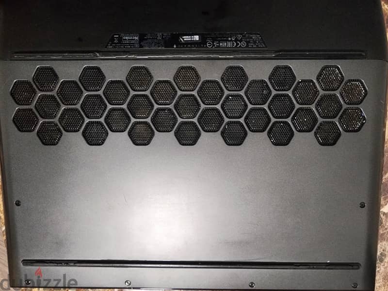Alienware Area-51m R2 2