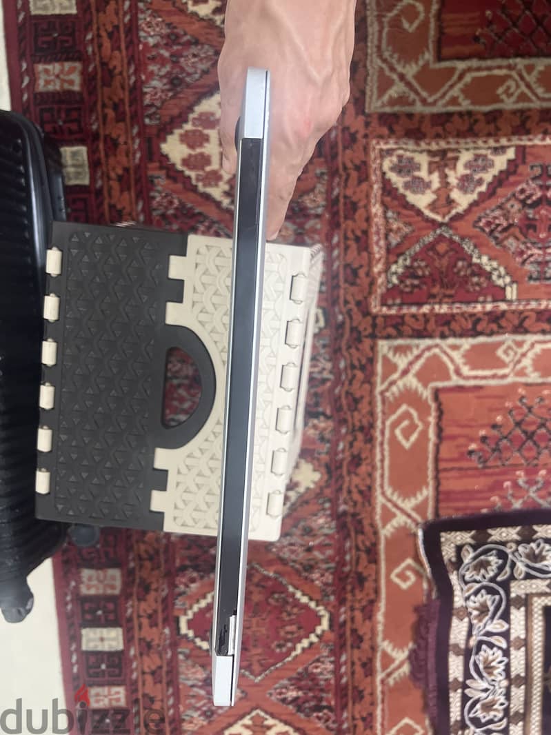 MacBook Air 2011 A1369 (EMC 2469) 5