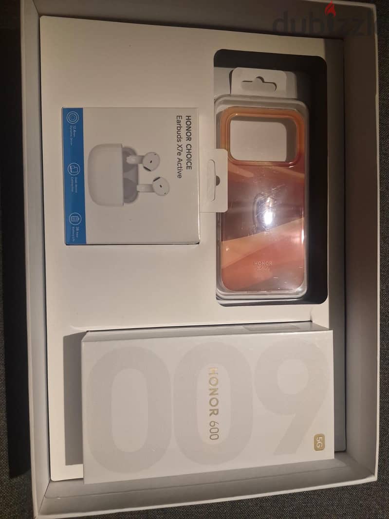Honor 600 1