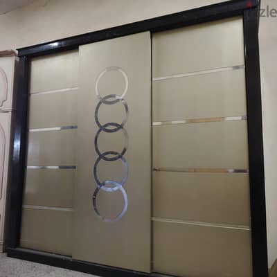 دواليب فرداني عرض 260 طول ٢٣٠ عمق ٥٠ ألمكان عين شمس