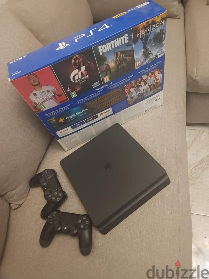 ps4 silm 1