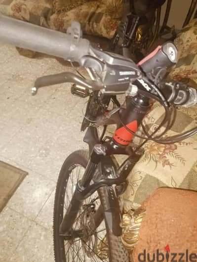 عجله ترينكس  m136  استخدام تلت  مرات فقط